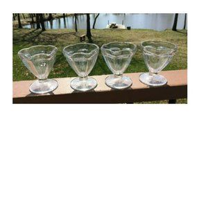 Set 4 Vtg Tulip Glass Ice Cream Sherbet Footed Dessert Dishes Wavy Edge 6 Panel